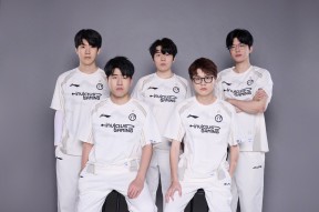 天博平台官网-Rookie在勇士比赛中绝杀，大胜引发热议！的简单介绍